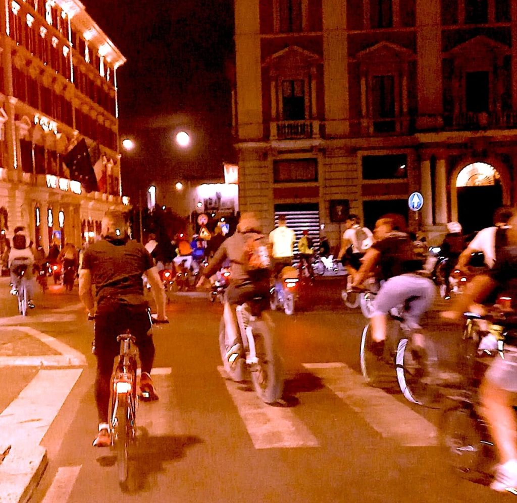 Pedalata di Luna Piena delle Fragole