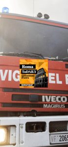 Sangue sul raccordo. Allerta incendi ma scarseggiano i pompieri. ASCOLTA il podcast di oggi 26 giugno