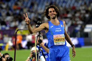 Gianmarco Tamberi show: vince l'oro nel salto in alto all'Olimpico