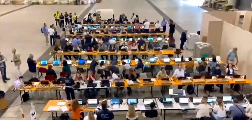 Caos elezioni a Roma, proposta una lettera d'encomio per i dipendenti capitolini