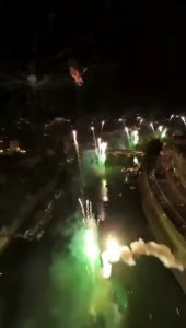 VIDEO | Lo spettacolo del lungotevere illuminato dai fuochi d'artificio
