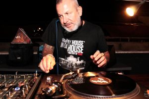 From My House In Da House, dj Giovannino a Piazza Cola di Rienzo