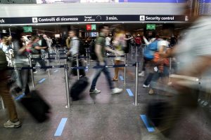 Fuga da Fiumicino. Perché nessuno vuole più lavorare nell'aeroporto dei record