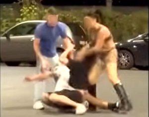 Coppia gay pestata a Roma, identificati i presunti aggressori: sono ventenni e incensurati