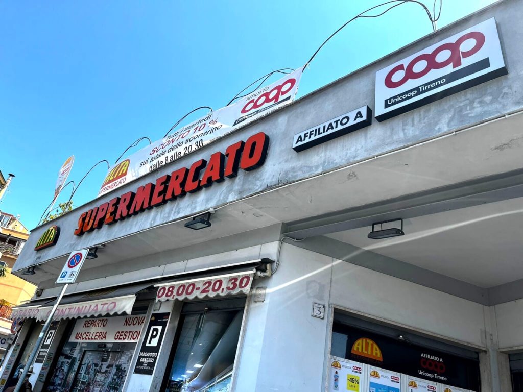 Alta Supermercati chiude dopo quasi 90 anni: al suo posto aprirà un McDonald's