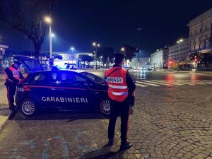 Rissa davanti alla stazione Termini, 4 arresti