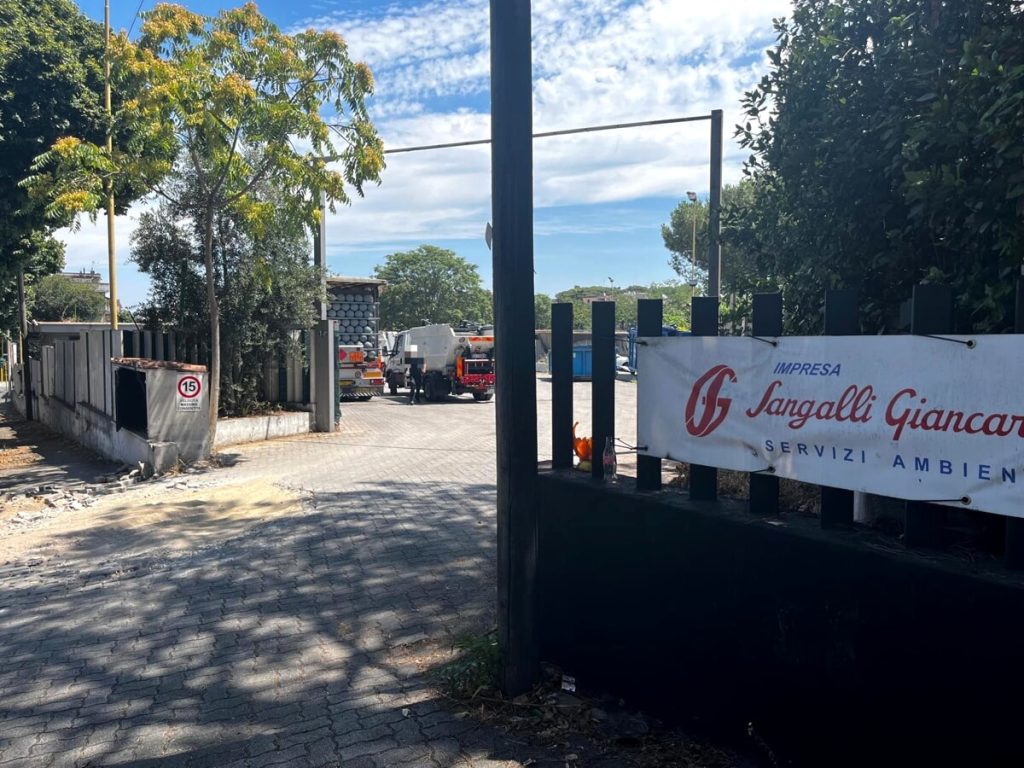 Davanti al parco del Giubileo spunta un centro per i rifiuti autorizzato da Gualtieri