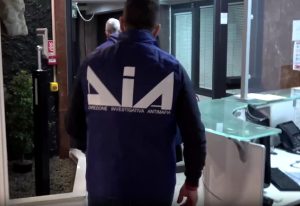 Roma, perché per i clan "la benzina è diventata più remunerativa della droga"