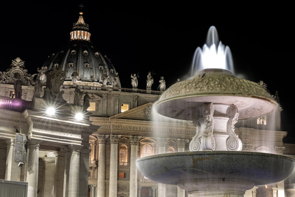 Acqua gratis al Vaticano. I romani pagano, Acea incassa