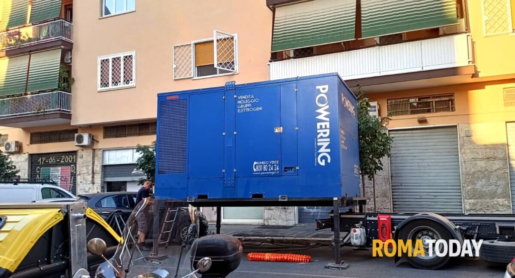 Blackout a Roma, luglio con la corrente a singhiozzo. Quartieri al buio e le segnalazioni aumentano