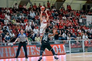 La Virtus annuncia il colpo da novanta: il nuovo play è Matteo Visintin