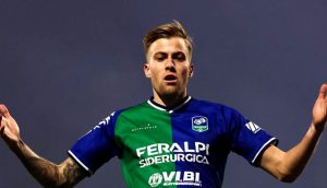 Dall'oratorio del quartiere San Lorenzo alla sfida della serie A. Chi è Mattia Felici, un altro romano che fa sognare il Cagliari