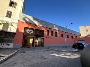 Olio miracoloso, donazioni da centinaia di euro, un impero mediatico. Ecco i neopentacostali di Roma