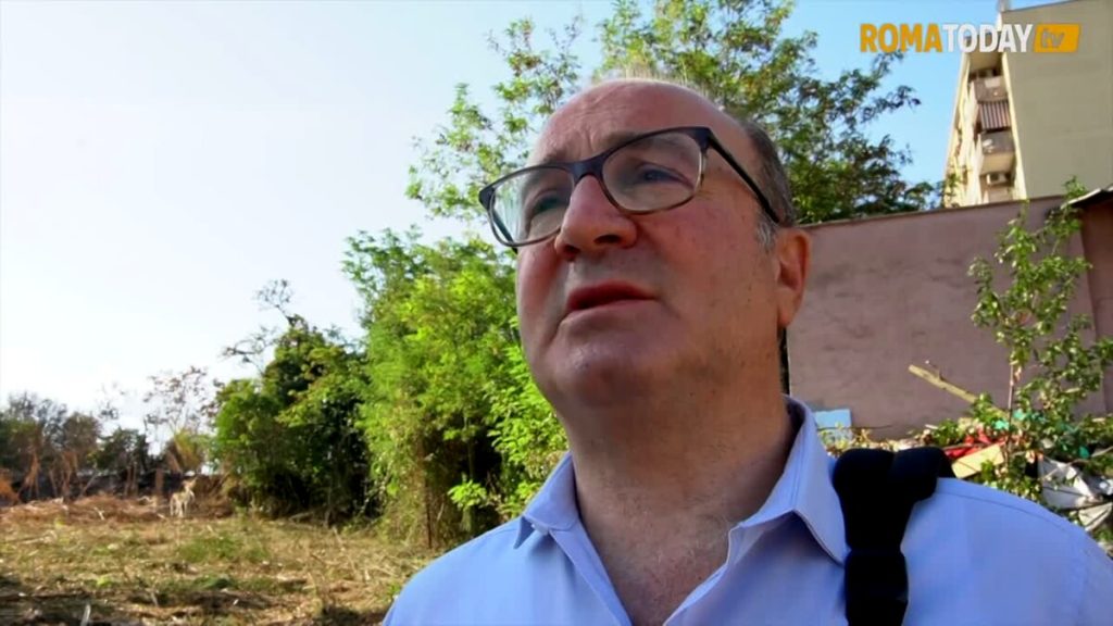VIDEO | Dentro l’ex borghetto degli artigiani al Prenestino: partita la bonifica dell’area