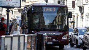 Sciopero a Roma: oggi a rischio bus, metro, tram e treni. I dettagli