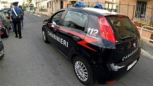 Torrevecchia, sorpreso un pusher minorenne con una pistola scaccia cani
