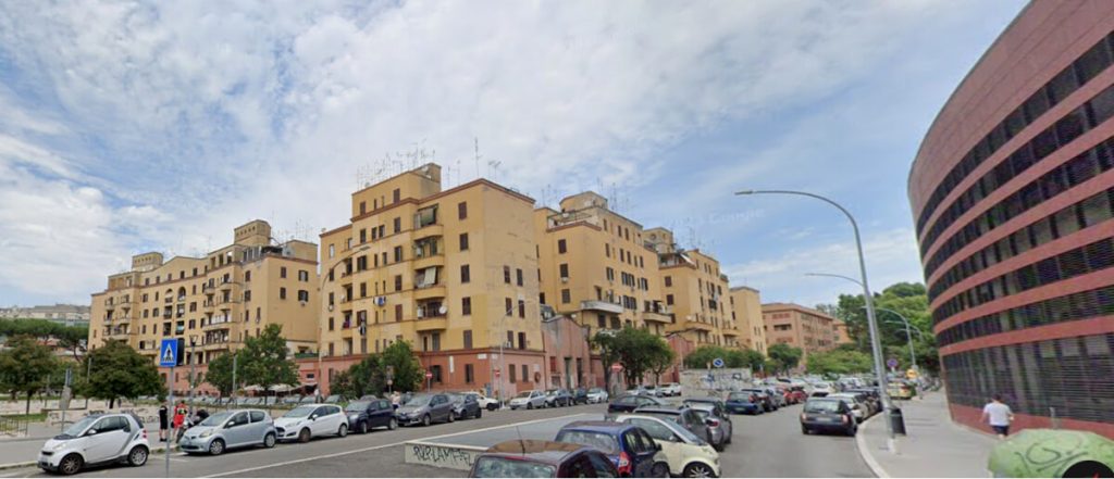 Lite davanti al bar finisce nel sangue: 28enne accoltellato dal rivale