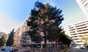 Una morosità di 88mila euro e allacci abusivi. Acea stacca l'acqua a un'intera palazzina di Cinecittà Est