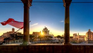 Visita notturna alla Casa dei Cavalieri di Rodi