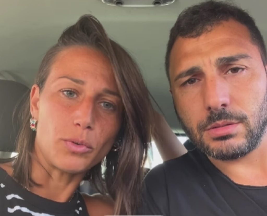 Incidente a Marconi, la moglie dell'influencer Enzo Bondi e il padre investiti sulle strisce pedonali