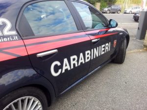 Minaccia e perseguita la ex per un anno. Arrestata stalker di 22 anni