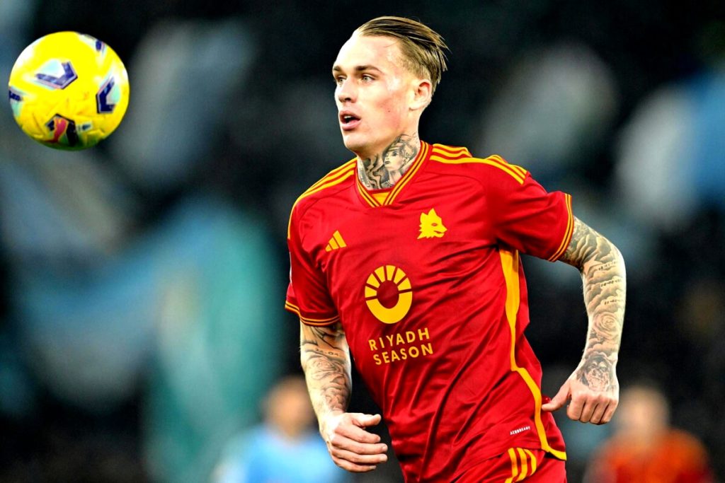 Karsdorp, è addio. Risoluzione consensuale per l'olandese: "Ringrazio i tifosi. Sempre dato il massimo"