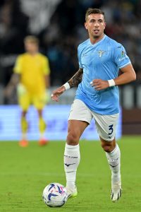 Incidente sulla Cassia, il laziale Pellegrini coinvolto nello scontro. Ferita anche una donna