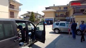 VIDEO | Femminicidio di Annarita Morelli, i carabinieri sul luogo del delitto