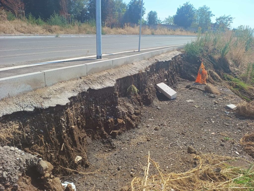 Basta un acquazzone e le strade della Ryder Cup saltano