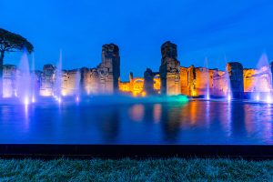 Visite serali d'autunno alle Terme di Caracalla. Il ritorno dello Specchio d’acqua e dei suoi giochi di luce