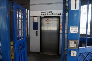 Stazioni della metro e autobus accessibili per tutti, la Regione convoca il Campidoglio