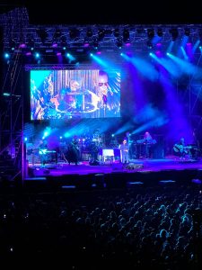 Venditti a Palermo, dalla gaffe sulla disabile a Lucio Dalla che lo ha salvato dal suicidio: tre ore di musica, ricordi e scuse