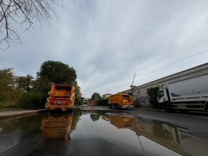 Percolato in strada, rumori molesti h24. Così l’area rifiuti di Ama finisce in Procura