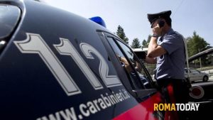 Pastore evangelico perseguita compagna e la minaccia di divulgare video intimo