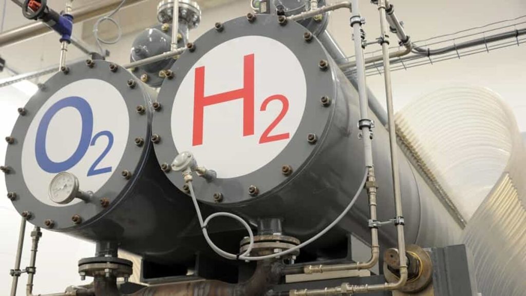 La promessa dei rifiuti che diventano combustibile verde. Che fine ha fatto l’Hydrogen Valley di Malagrotta?