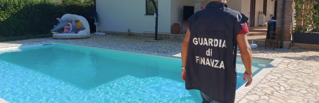 Giro di fatture false delle ditte recupero metalli: sequestrati beni per 8,6 milioni di euro
