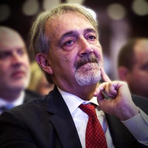 I mal di pancia di Forza Italia in Regione. Assessorato o presidenza del consiglio per non mollare Rocca