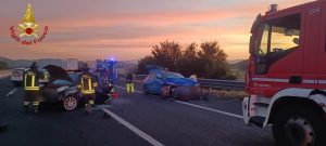 Incidente sulla diramazione Roma nord, scontro all'alba: morto un 74enne