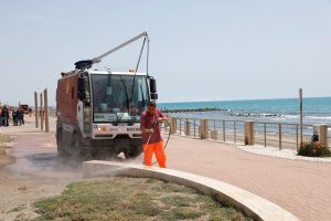 Termina la task force per tenere pulito il litorale, ecco il bilancio di Ama del "Piano mare 2024"