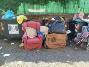 Labaro ostaggio degli svuota cantine in attesa delle fototrappole