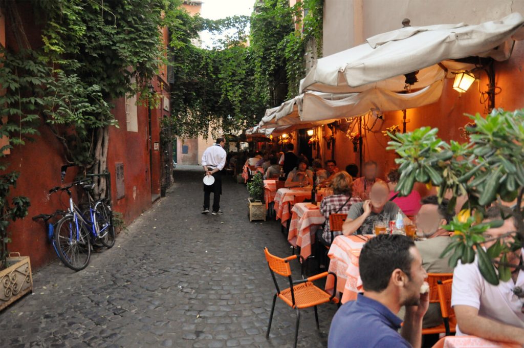 Ricavi in crescita, utili milionari. Quanto guadagnano davvero i ristoranti di Trastevere