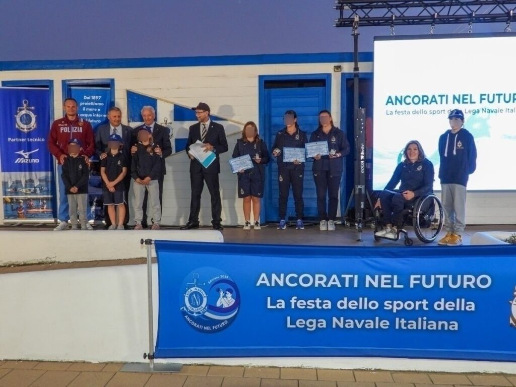 “Ancorati nel futuro”: premiati a Ostia i talenti della vela, della canoa e del canottaggio