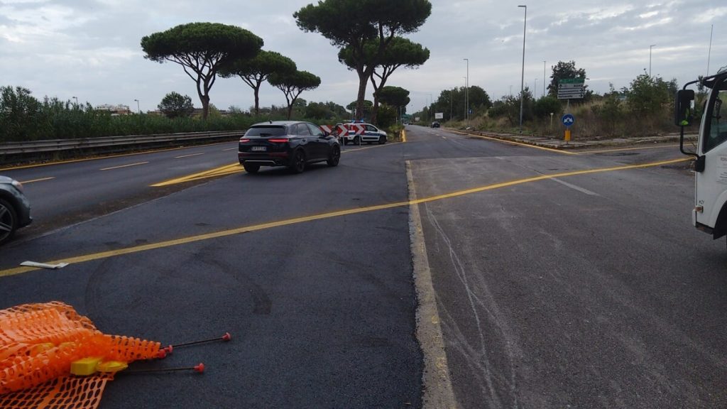 Caos viabilità a Roma sud, quartieri "imprigionati" dal traffico. Ecco cosa sta succedendo
