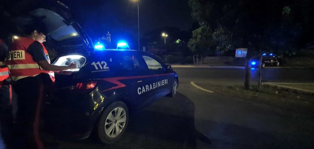 La coppia che ha provato a rubare in un supermercato di Tor Sapienza in piena notte