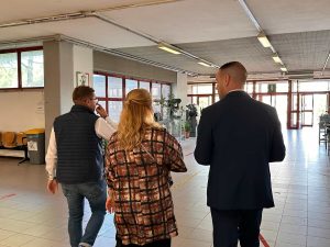La scuola ostaggio di furti e atti vandalici sarà messa in sicurezza