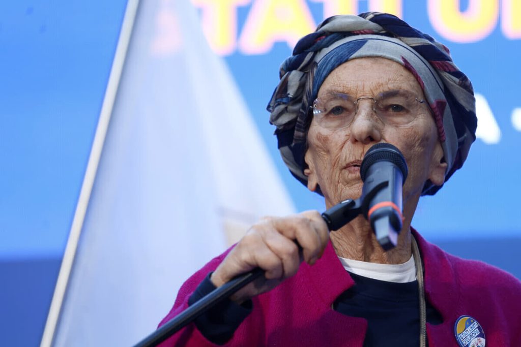 Emma Bonino ricoverata in ospedale in terapia intensiva