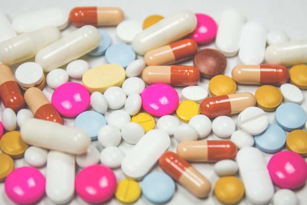 Il pusher degli antidolorifici: acquista farmaco oppiaceo con la ricetta rubata