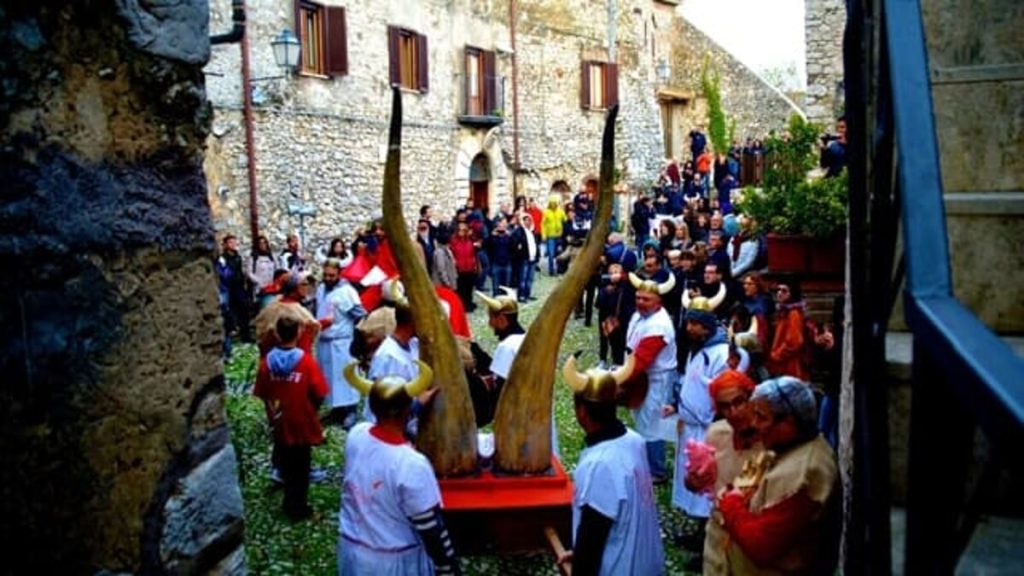 Sagra della Rola - Festa del Cornuto