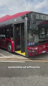 VIDEO| Gualtieri come Newmartina. Il sindaco sui social punta sull'asmr per presentare i nuovi autobus