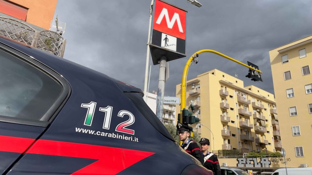 Stretta su Cinecittà: un arresto e otto denunce. Sanzione da 20mila euro al titolare di un minimarket